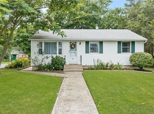 29 Kulas Rd, West Warwick, RI 02893