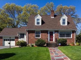 55 Vernon St, Woburn, MA 01801