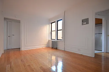 Rented by CITY SKYLINE REALTY INC