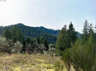 State Highway 138, Oakland, OR