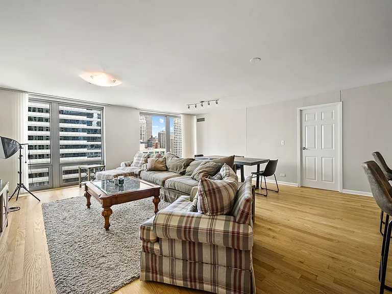 440 N Wabash Ave #2806 — Photo 15