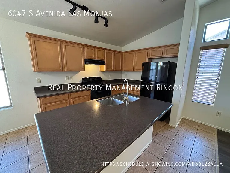 6047 S Avenida Las Monjas — Photo 4