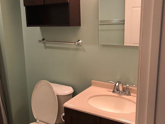 4th image of 4305 N Rosewood Ave
