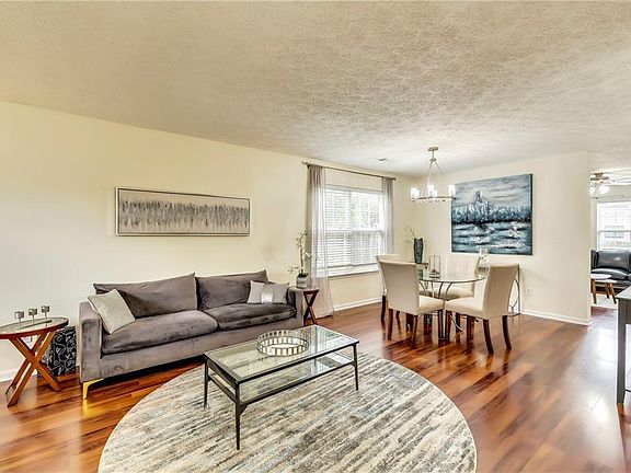 4th image of 1225 Andrews Dr