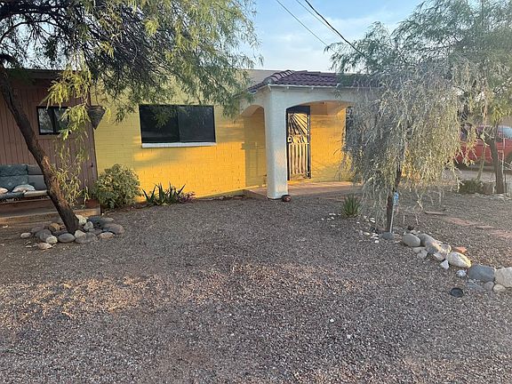 3rd image of 3030 N Fontana Ave