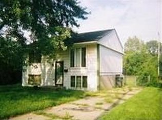 931 Clark Rd, Gary, IN 46404