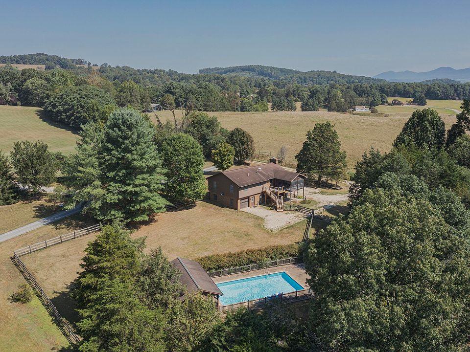 1st image of 13 Sweet Acres Ln