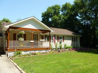 208 S Riverside Rd, Lloyd, NY 12528