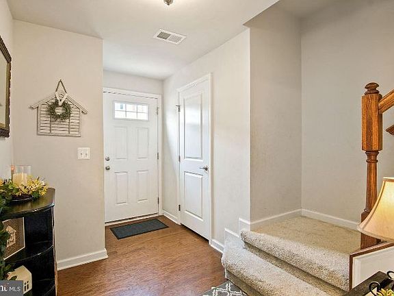 4th image of 6220 Willow Pl