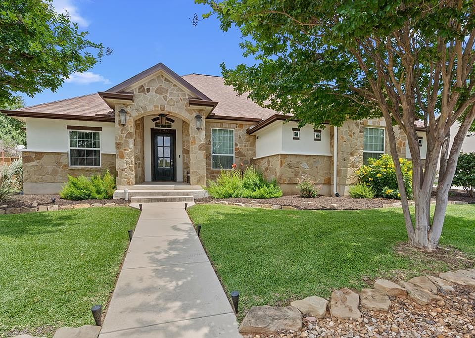 1st image of 2148 Amberstone