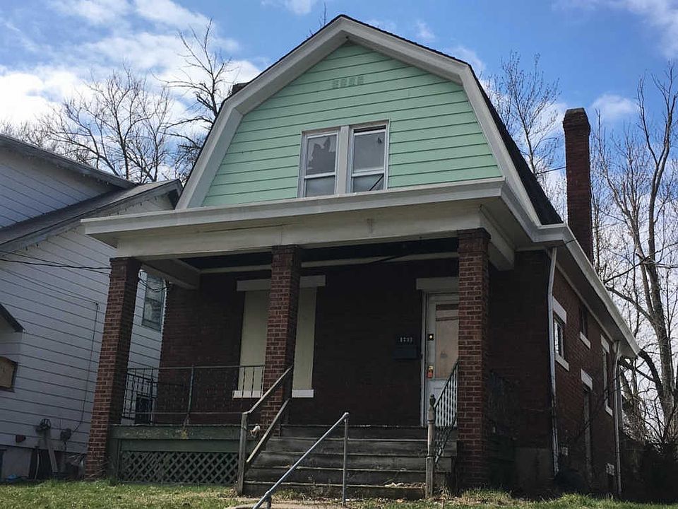 2nd image of 1733 Iliff Ave