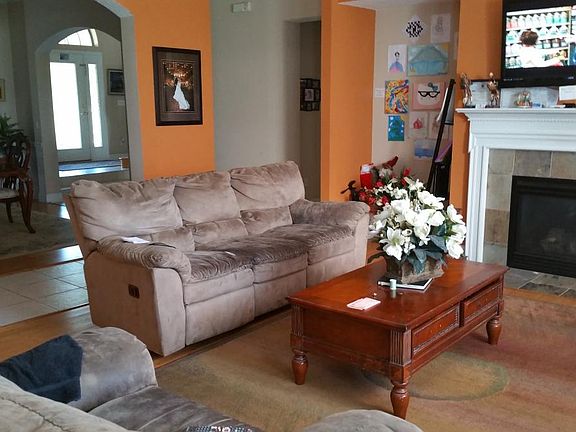 Family Room - enjoy the view of the golf course