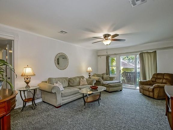 4th image of 2644 Bristol Pl