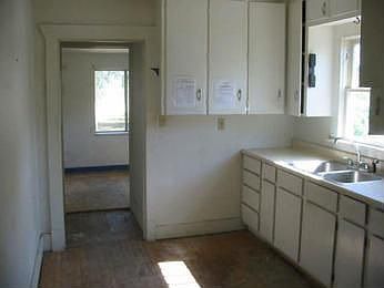 2nd image of 1805 E 10th St