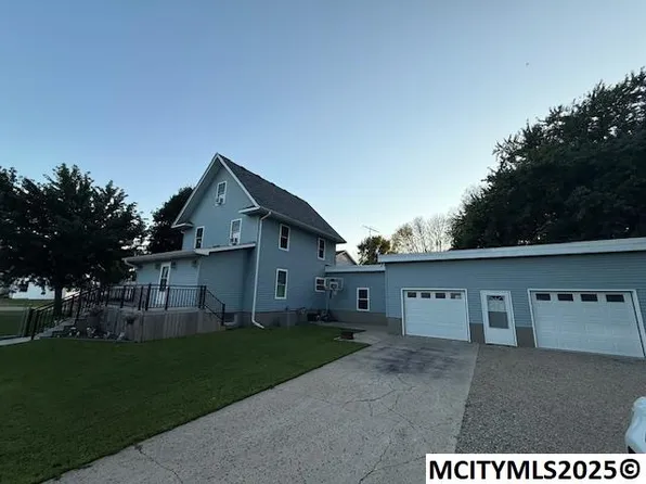 400 N 4th St, Thornton, IA 50479