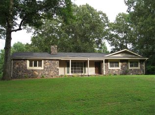 25 Williamsburg Dr NW, Rome, GA 30165