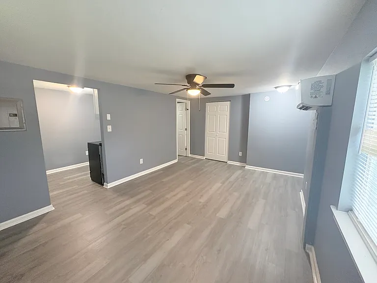 214 S Parke St #A — Photo 1
