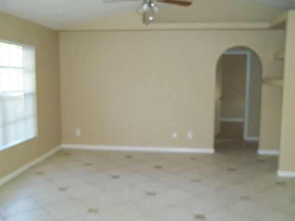 391953_LIvingroom pic2_11152014