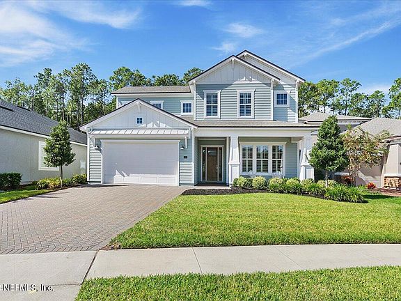 3rd image of 186 BARBADOS Drive