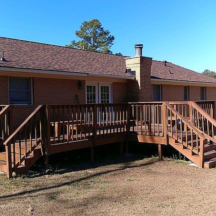 3rd image of 3001 Jeanett Dr
