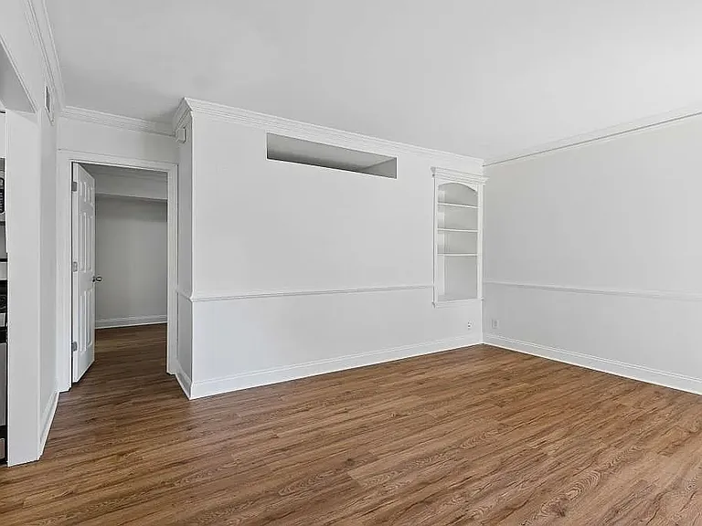 6980 Roswell Rd #C13 — Photo 3