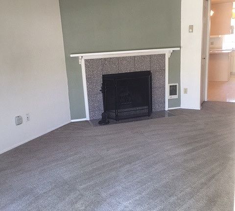 5th image of 1913 N Oakes St APT D