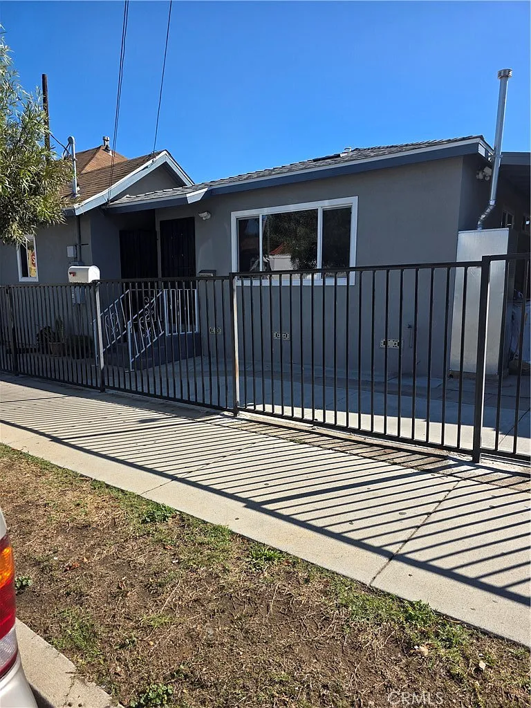 1 bed, 600 sqft, $1,800 — Photo 3
