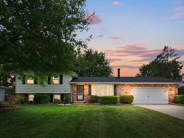 617 Greentree Dr, Trail Creek, IN 46360