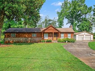 8865 N View Dr, Lithia Springs, GA 30122