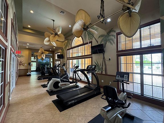 5th image of 700 Scotia Drive #103