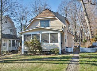 127 Irving St, Midland Park, NJ 07432