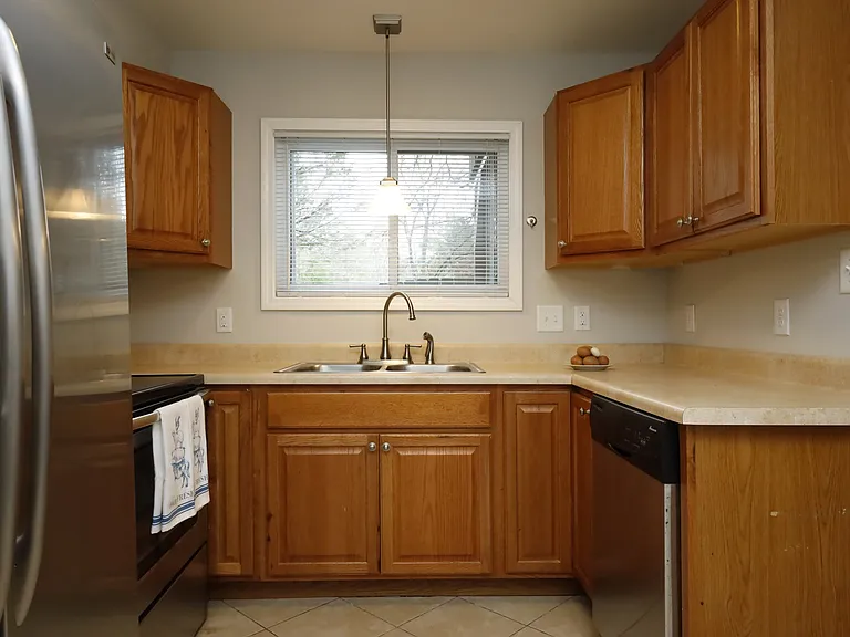 101 Sue Ann Ct #A — Photo 7
