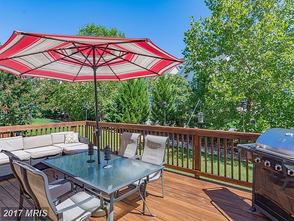 4th image of 23410 Canna Ct