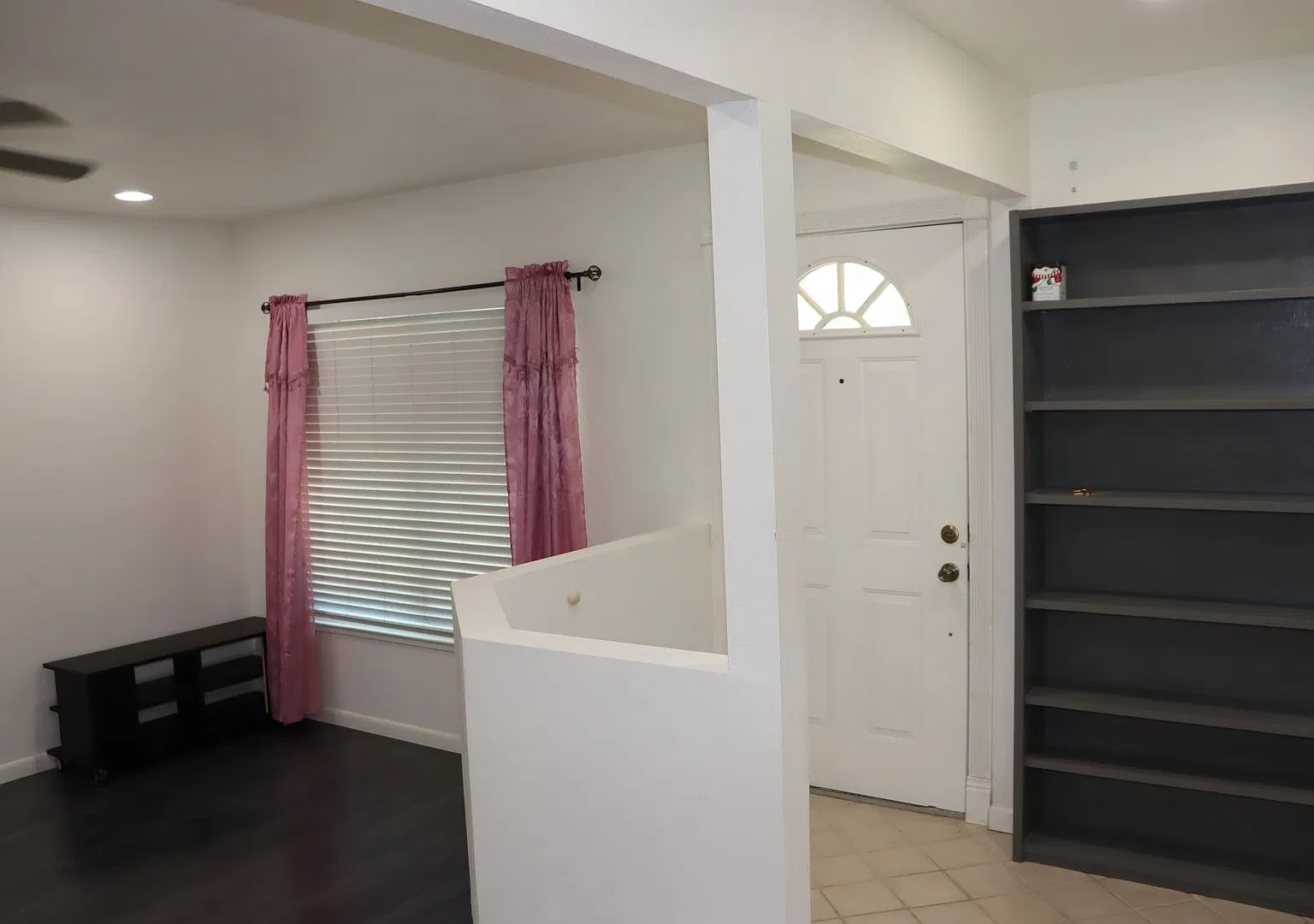 Evergreen 3 Bedroom — Photo 3