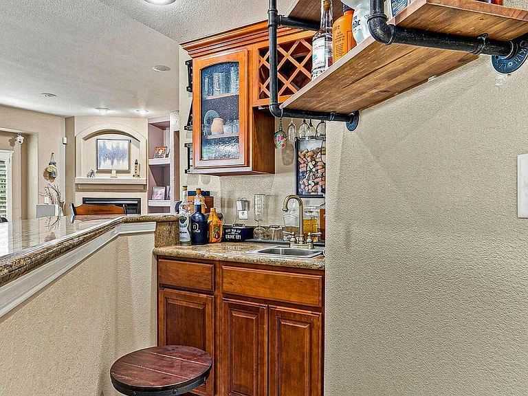 13566 Emerald Coast Ln — Photo 30
