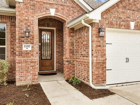5th image of 22217 Cross Timbers Bnd