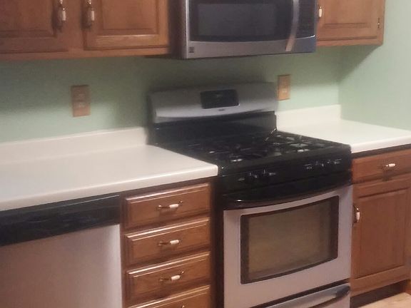 5th image of 4943 S Valley Ln