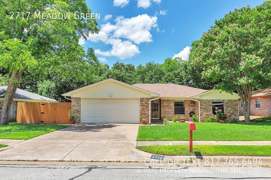 1st image of 2717 Meadow Grn