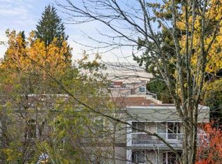 5556 14th Ave #405, Delta, BC V4M 4E7