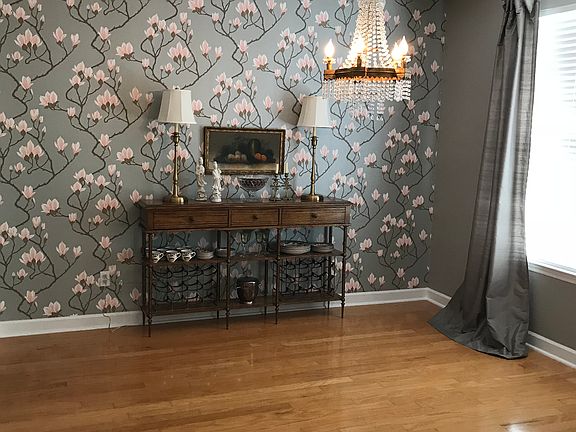 4th image of 3258 Carollton Dr