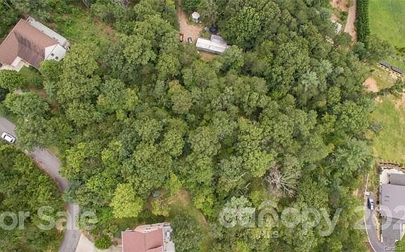 4th image of 37 Galax Ln #5