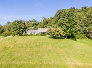 136 Firehouse Rd SW, Willis, VA 24380