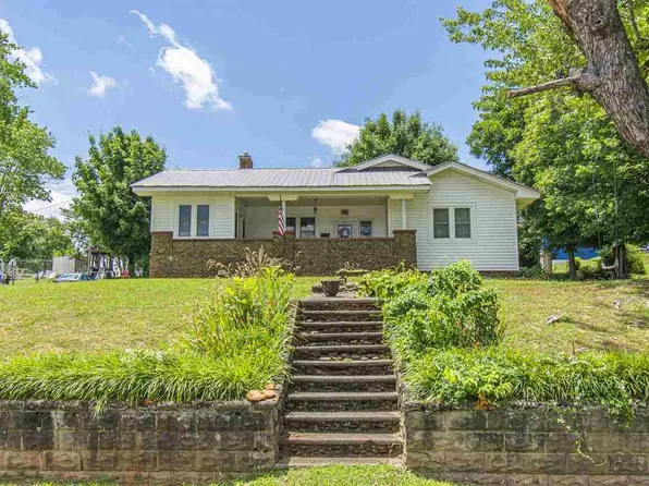 523 East Broadway, Newport, TN 37821