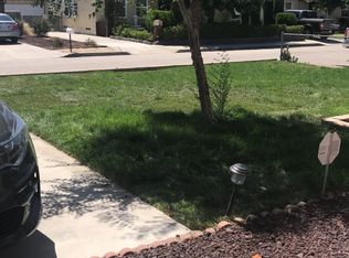 951 Palm Dr, Colton, CA 92324