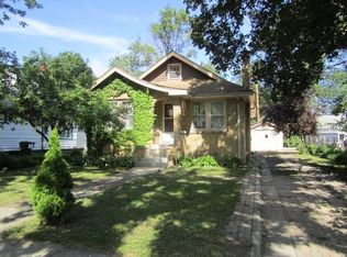 331 Judge Ave, Waukegan, IL 60085