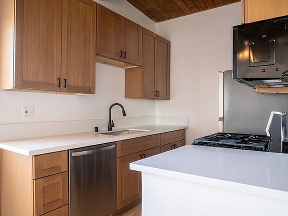 2nd image of 4480 49th St #302-12