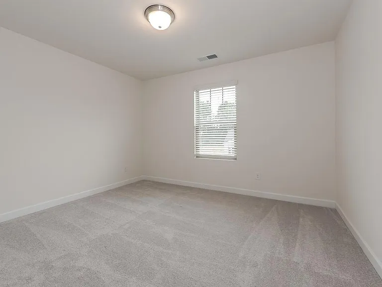 2018 Poplar Ridge Dr — Photo 30