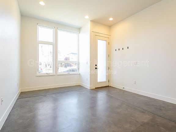 2nd image of 3118 N Gilpin St