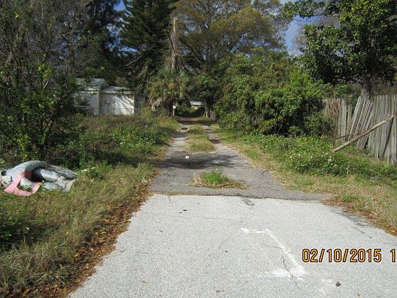 3rd image of 4550 39th St N
