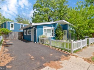 3801 Cedar Croft Pl, Brentwood, MD 20722